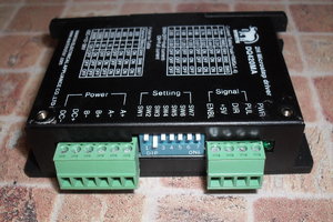 Stepper Motor Driver DQ420MA (6151 просмотр) <a class='original' href='./download/file.php?id=10051&mode=view' target=_blank>Загрузить оригинал (3.54 МБ)</a>