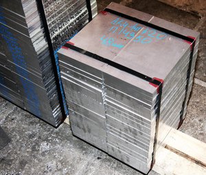 Заготовки упаковываем. Стальная лента--удобна. (4758 просмотров) <a class='original' href='./download/file.php?id=100643&mode=view' target=_blank>Загрузить оригинал (4.52 МБ)</a>