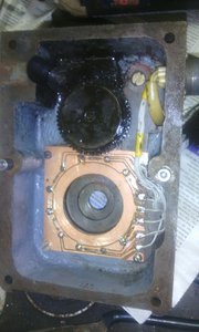 Герконы на задней крышке (12510 просмотров) <a class='original' href='./download/file.php?id=101533&mode=view' target=_blank>Загрузить оригинал (213.06 КБ)</a>