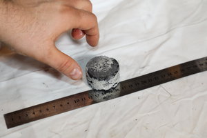 Магниевый пруток разъело конкретно. (7181 просмотр) <a class='original' href='./download/file.php?id=101882&mode=view' target=_blank>Загрузить оригинал (6.34 МБ)</a>