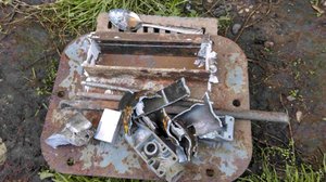 Форма и сам металлолом. (3099 просмотров) <a class='original' href='./download/file.php?id=102303&mode=view' target=_blank>Загрузить оригинал (259.74 КБ)</a>