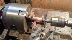 Проточка внешнего диаметра на метчике (2609 просмотров) <a class='original' href='./download/file.php?id=102592&mode=view' target=_blank>Загрузить оригинал (380.3 КБ)</a>