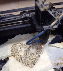 лазер ловаш.jpg (2576 просмотров) <a class='original' href='./download/file.php?id=102865&mode=view' target=_blank>Загрузить оригинал (166.6 КБ)</a>