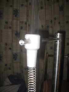 Верх пружины, на балке стойки видно отверстие с резбой для стопора (его сняли). (2455 просмотров) <a class='original' href='./download/file.php?id=10380&mode=view' target=_blank>Загрузить оригинал (905.71 КБ)</a>