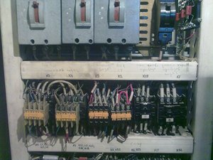 третий и четвертый контактор не прилипают сразу. (155684 просмотра) <a class='original' href='./download/file.php?id=104146&mode=view' target=_blank>Загрузить оригинал (177.32 КБ)</a>