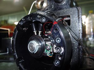 вон там вдалеке , в красном кружочке виновник ( индуктивный ф 4 мм ) (8538 просмотров) <a class='original' href='./download/file.php?id=106158&mode=view' target=_blank>Загрузить оригинал (1.87 МБ)</a>