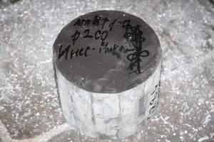 Отрезали от прутка ВТ1-0 Ø200mm (3199 просмотров) <a class='original' href='./download/file.php?id=106444&mode=view' target=_blank>Загрузить оригинал (8.44 МБ)</a>