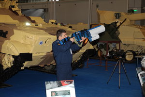 Эта приспособа для &quot;гашения&quot; дронов. Коптеры и наши грузовики действительно переставали слушаться (5885 просмотров) <a class='original' href='./download/file.php?id=107866&mode=view' target=_blank>Загрузить оригинал (7.15 МБ)</a>