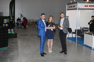 Наши сотрудники не скучали. (5870 просмотров) <a class='original' href='./download/file.php?id=107884&mode=view' target=_blank>Загрузить оригинал (7.28 МБ)</a>