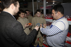 В субботу бойцы &quot;юнарми&quot;  имели возможность выиграть призы: за знания и &quot;эспандер&quot; (5870 просмотров) <a class='original' href='./download/file.php?id=107886&mode=view' target=_blank>Загрузить оригинал (7.96 МБ)</a>