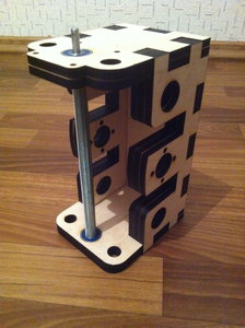 Каретки оси Z - примерение.jpg (8634 просмотра) <a class='original' href='./download/file.php?id=110806&mode=view' target=_blank>Загрузить оригинал (1.78 МБ)</a>