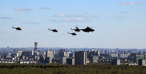 вертолеты.jpg (2924 просмотра) <a class='original' href='./download/file.php?id=110995&mode=view' target=_blank>Загрузить оригинал (142.26 КБ)</a>