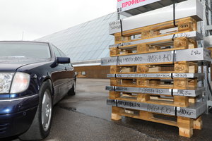 Какие-то штабеля металла (7988 просмотров) <a class='original' href='./download/file.php?id=111868&mode=view' target=_blank>Загрузить оригинал (8.6 МБ)</a>