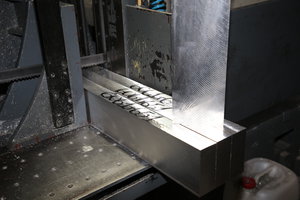 Куски плит 6061T6 (5221 просмотр) <a class='original' href='./download/file.php?id=111884&mode=view' target=_blank>Загрузить оригинал (8.94 МБ)</a>