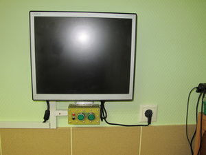 это весь пульт управления , остальное на тачскрине (2630 просмотров) <a class='original' href='./download/file.php?id=11253&mode=view' target=_blank>Загрузить оригинал (1.88 МБ)</a>