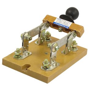 Рубильник.jpg (2669 просмотров) <a class='original' href='./download/file.php?id=114065&mode=view' target=_blank>Загрузить оригинал (151.69 КБ)</a>