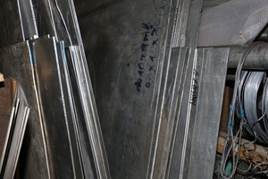 Остатки листов, ставим в стеллаж. Вдруг кому-то с царапинкой  подойдёт. (3686 просмотров) <a class='original' href='./download/file.php?id=114411&mode=view' target=_blank>Загрузить оригинал (8.92 МБ)</a>