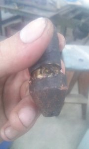 Испорченные защитный экран и кожух (1532 просмотра) <a class='original' href='./download/file.php?id=116530&mode=view' target=_blank>Загрузить оригинал (1.35 МБ)</a>