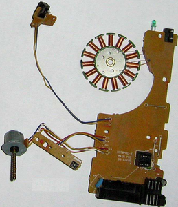 Плата MITSUMI -d359m3d.png (3305 просмотров) <a class='original' href='./download/file.php?id=11830&mode=view' target=_blank>Загрузить оригинал (621.57 КБ)</a>