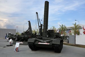 Боевая техника на открытой экспозиции в парке Патриот на АРМИЯ-2017 (18377 просмотров) <a class='original' href='./download/file.php?id=119293&mode=view' target=_blank>Загрузить оригинал (4.05 МБ)</a>