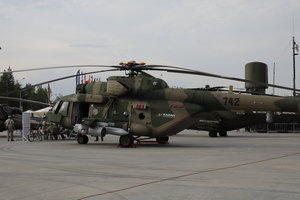 Боевая техника на открытой экспозиции в парке Патриот на АРМИЯ-2017 (18405 просмотров) <a class='original' href='./download/file.php?id=119297&mode=view' target=_blank>Загрузить оригинал (7.13 МБ)</a>