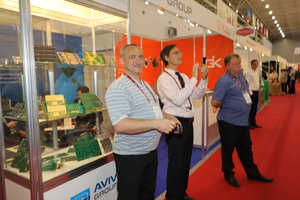 Мужчины-форумчане догадались, что данные мужики снимают на телефон (кого....) (18315 просмотров) <a class='original' href='https://cnc-club.ru/forum/download/file.php?id=119302&mode=view' target=_blank>Загрузить оригинал (7.72 МБ)</a>