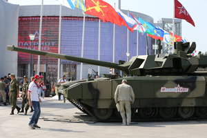 Подготовка: ТАНК АРМАТА НА АРМИЯ-2017, 21/08/2017. (18260 просмотров) <a class='original' href='./download/file.php?id=119419&mode=view' target=_blank>Загрузить оригинал (9.83 МБ)</a>