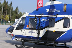 Авиационная техника на МВТФ «АРМИЯ-2017», открытая экспозиция, около п. А (18184 просмотра) <a class='original' href='./download/file.php?id=119501&mode=view' target=_blank>Загрузить оригинал (8.81 МБ)</a>