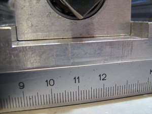 Прикручивается к этой плите. (3678 просмотров) <a class='original' href='./download/file.php?id=120105&mode=view' target=_blank>Загрузить оригинал (1.53 МБ)</a>