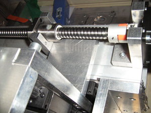 С одной стороны. (3572 просмотра) <a class='original' href='./download/file.php?id=120205&mode=view' target=_blank>Загрузить оригинал (1.45 МБ)</a>