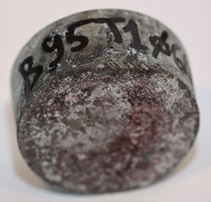 IMG_9043_ОБРАЗЕЦ ПРУТКА В95Т1 Ø60mm.JPG (10139 просмотров) <a class='original' href='./download/file.php?id=120989&mode=view' target=_blank>Загрузить оригинал (1.1 МБ)</a>