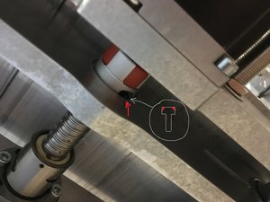 Увеличивать отверстие под муфту не желательно, ослабляется деталь. Намного проще сделать фаску на болте муфты. (3344 просмотра) <a class='original' href='./download/file.php?id=121490&mode=view' target=_blank>Загрузить оригинал (226.36 КБ)</a>