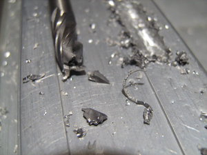 Сломанная фреза (1892 просмотра) <a class='original' href='./download/file.php?id=123596&mode=view' target=_blank>Загрузить оригинал (1.48 МБ)</a>