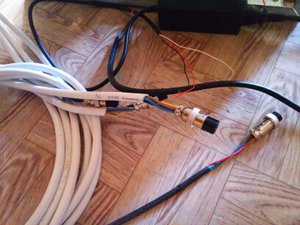 Концы моторов с разъемами. На моторах - ответные. (4461 просмотр) <a class='original' href='./download/file.php?id=124410&mode=view' target=_blank>Загрузить оригинал (138.31 КБ)</a>