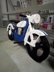 Опять мот (бмв) (12844 просмотра) <a class='original' href='./download/file.php?id=124977&mode=view' target=_blank>Загрузить оригинал (188.58 КБ)</a>