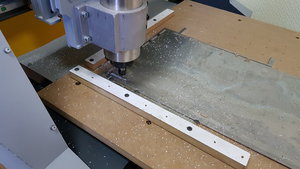 крепление листа на стол. (12139 просмотров) <a class='original' href='./download/file.php?id=126673&mode=view' target=_blank>Загрузить оригинал (3.03 МБ)</a>