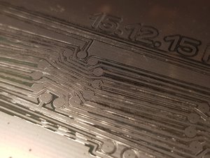 Верхняя середина платы, самая проблемная часть, видны явные следы недостаточной глубины прохода (9980 просмотров) <a class='original' href='./download/file.php?id=126750&mode=view' target=_blank>Загрузить оригинал (2.99 МБ)</a>