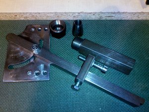 подвижной столик и держатель сверел (3688 просмотров) <a class='original' href='./download/file.php?id=13024&mode=view' target=_blank>Загрузить оригинал (431.24 КБ)</a>