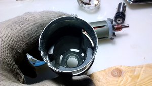 при установке подшипника, его тянут к себе магниты.. пришлось пустить в ход пинцет.. (3054 просмотра) <a class='original' href='./download/file.php?id=130645&mode=view' target=_blank>Загрузить оригинал (1.96 МБ)</a>