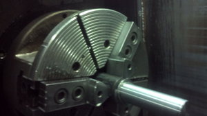 патрон в сборе. - планшайба весч! ( там есть мелкие Т пазы для крепления мелких оснасток и упоров. (11859 просмотров) <a class='original' href='./download/file.php?id=130738&mode=view' target=_blank>Загрузить оригинал (516.77 КБ)</a>