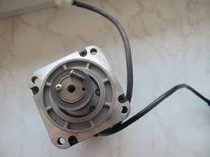 Думаю так ни куда не денется, 2 болта М3 (2905 просмотров) <a class='original' href='./download/file.php?id=13079&mode=view' target=_blank>Загрузить оригинал (1.25 МБ)</a>