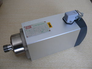 P1200009.JPG (1665 просмотров) <a class='original' href='./download/file.php?id=135864&mode=view' target=_blank>Загрузить оригинал (4.38 МБ)</a>