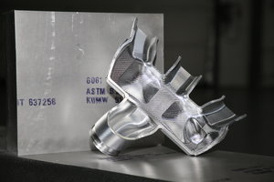 Какая-то деталь из какого-то АД33Т1 (6908 просмотров) <a class='original' href='./download/file.php?id=136794&mode=view' target=_blank>Загрузить оригинал (8.49 МБ)</a>