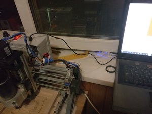 выходит сверху и воткнут ссади (17159 просмотров) <a class='original' href='./download/file.php?id=137246&mode=view' target=_blank>Загрузить оригинал (2.94 МБ)</a>