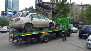 20180512_173412.jpg (1.89 МБ) 14330 просмотров Эвакуатор увозит автомобиль от Экспоцентра. (14330 просмотров) <a class='original' href='./download/file.php?id=138897&sid=c7d1fdb9ea93edca33da02031ae95947&mode=view' target=_blank>Загрузить оригинал (1.89 МБ)</a>