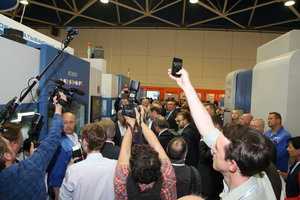 H55R6186.JPG (13541 просмотр) <a class='original' href='./download/file.php?id=138995&mode=view' target=_blank>Загрузить оригинал (9.05 МБ)</a>