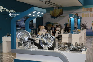 H55R6636.JPG (13282 просмотра) <a class='original' href='./download/file.php?id=139146&mode=view' target=_blank>Загрузить оригинал (8.06 МБ)</a>