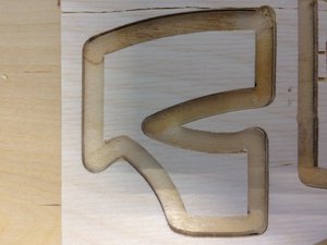 Здесь уехала нижняя кромка, но в других буквах все ровно на линии, и в другой такой же букве косяка нет... (3811 просмотров) <a class='original' href='./download/file.php?id=139457&mode=view' target=_blank>Загрузить оригинал (1.63 МБ)</a>