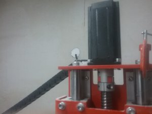 Так выглядит ось z на моем станке (3212 просмотров) <a class='original' href='./download/file.php?id=144183&mode=view' target=_blank>Загрузить оригинал (1.32 МБ)</a>