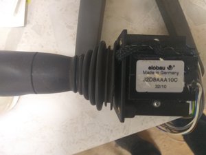 Джойстик на 4 направления Цена 2500 (4786 просмотров) <a class='original' href='./download/file.php?id=144302&mode=view' target=_blank>Загрузить оригинал (4.5 МБ)</a>